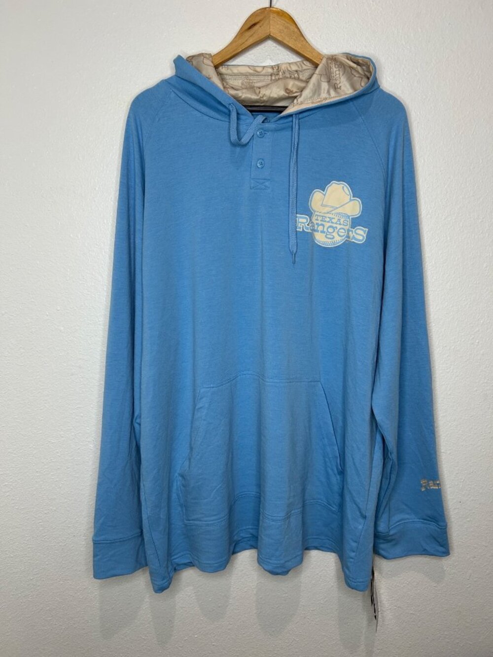 NWT Texas Rangers Blue Lightweight Henley Hoodie Men's 2XL MSRP $50